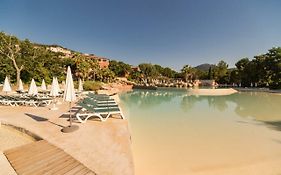 Residence Pierre & Vacances Les Restanques Du Golfe De Saint-Tropez